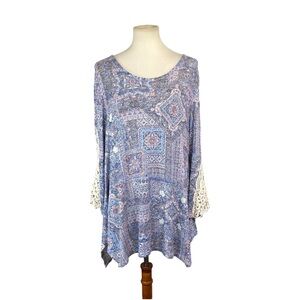 Woman’s Signature Studio floral mosaic print top size L